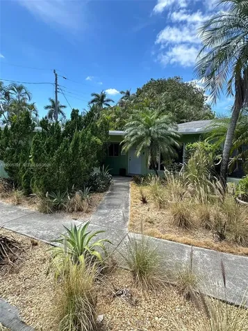 1753 NE 18th Street Fort Lauderdale FL 33305
