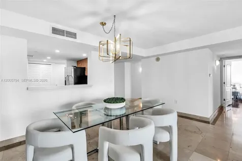 2101 Brickell Avenue Miami FL 33129