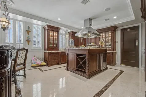 600 Coral Way Coral Gables FL 33134