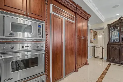 600 Coral Way Coral Gables FL 33134