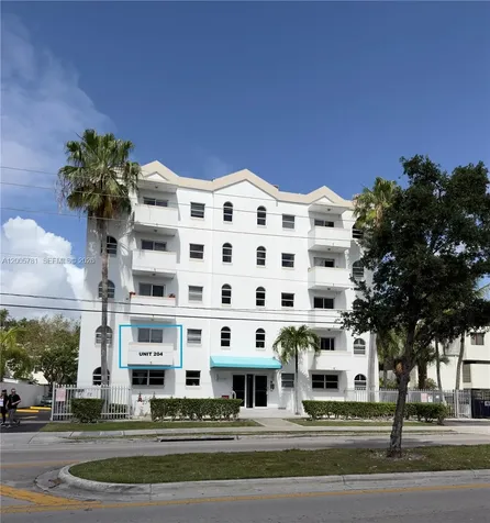 3052 SW 27th Avenue Miami FL 33133