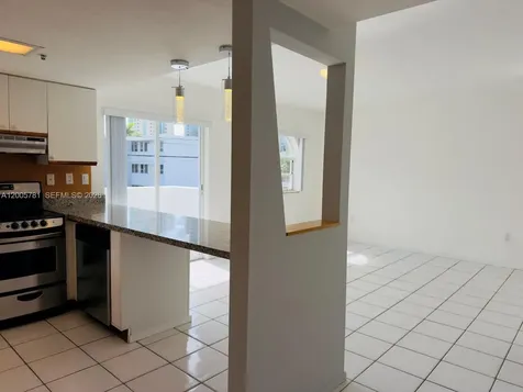 3052 SW 27th Avenue Miami FL 33133