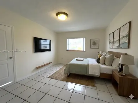 3052 SW 27th Avenue Miami FL 33133