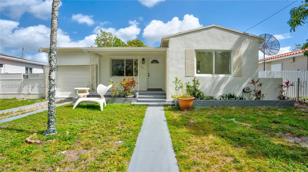 1921 NE 158th Street North Miami Beach FL 33162