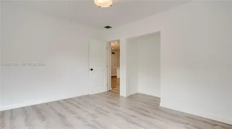 1921 NE 158th Street North Miami Beach FL 33162