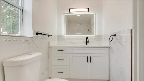1921 NE 158th Street North Miami Beach FL 33162