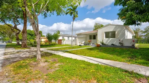 1921 NE 158th Street North Miami Beach FL 33162