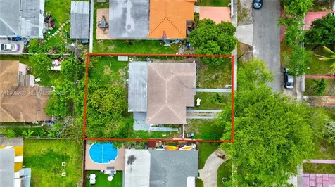 1921 NE 158th Street North Miami Beach FL 33162