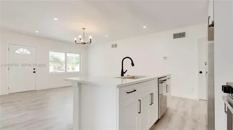 1921 NE 158th Street North Miami Beach FL 33162
