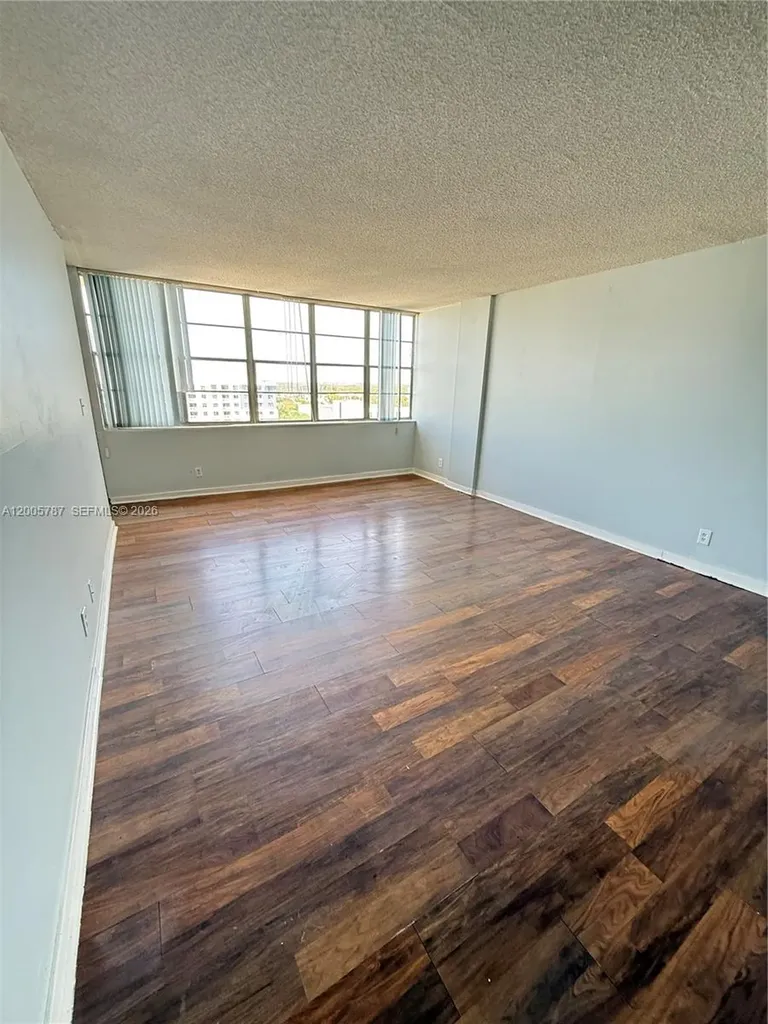 2025 NE 164th Street North Miami Beach FL 33162