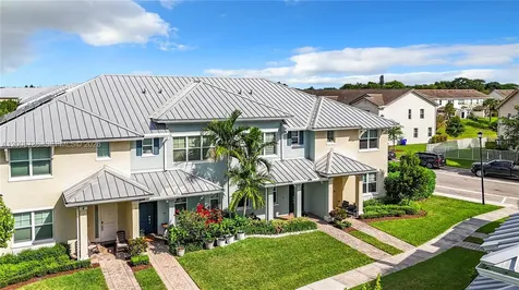 5040 Eucalyptus Drive Hollywood FL 33021