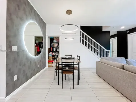 5040 Eucalyptus Drive Hollywood FL 33021