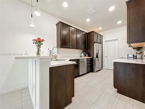 5040 Eucalyptus Drive Hollywood FL 33021