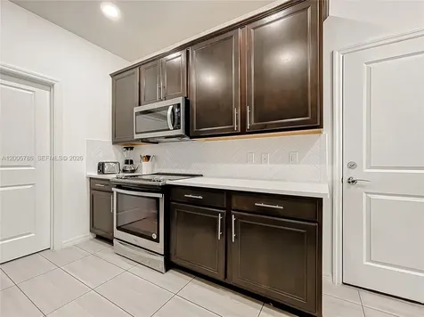 5040 Eucalyptus Drive Hollywood FL 33021
