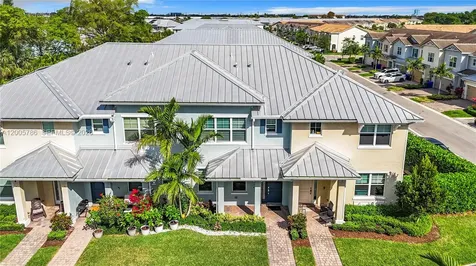 5040 Eucalyptus Drive Hollywood FL 33021