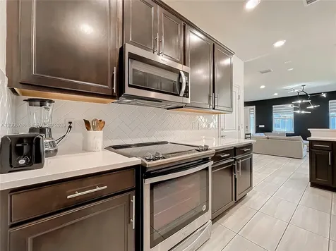 5040 Eucalyptus Drive Hollywood FL 33021