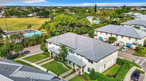 5040 Eucalyptus Drive Hollywood FL 33021