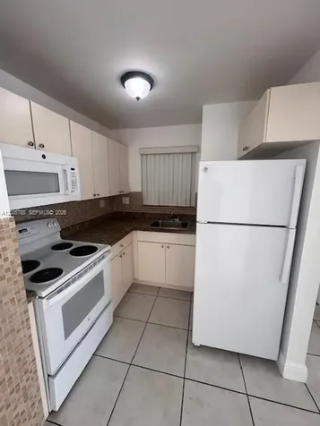 8870 Fontainebleau Boulevard Miami FL 33172