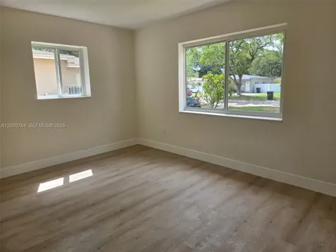 815 NE 134th Street North Miami FL 33161