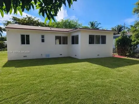 815 NE 134th Street North Miami FL 33161