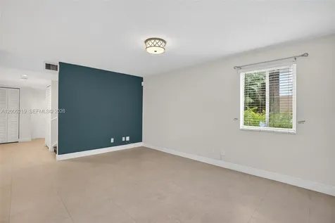 845 NW 91st Terrace Plantation FL 33324