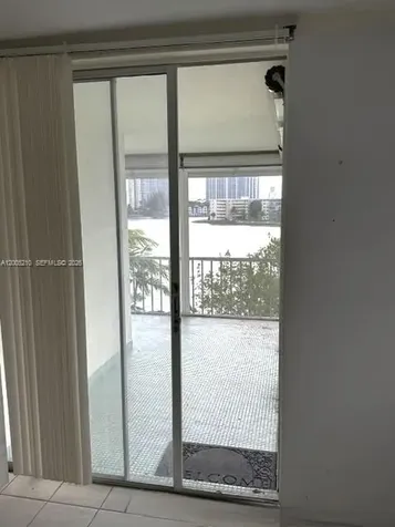 2861 Leonard Drive Aventura FL 33160