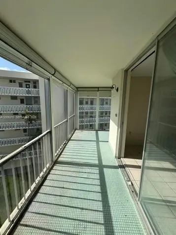 2861 Leonard Drive Aventura FL 33160