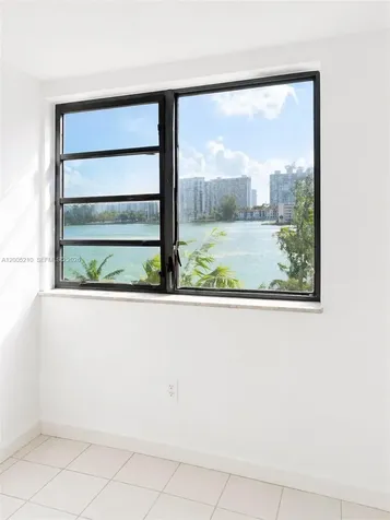 2861 Leonard Drive Aventura FL 33160