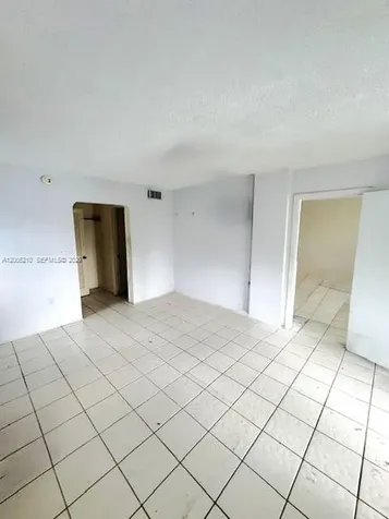 2861 Leonard Drive Aventura FL 33160