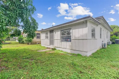 1408 N 23rd Street Fort Pierce FL 34950