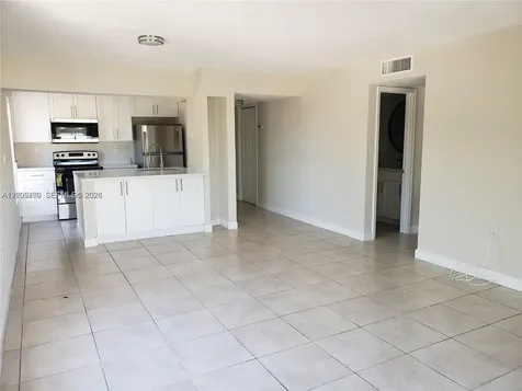 4550 W 16th Avenue Hialeah FL 33012