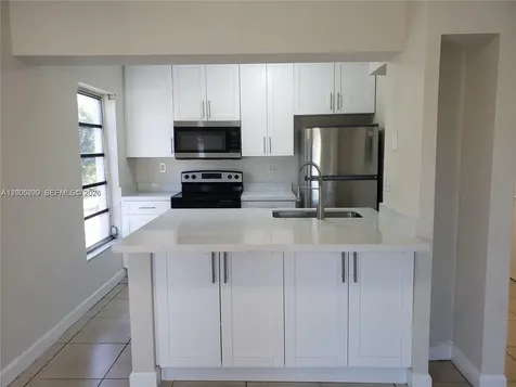 4550 W 16th Avenue Hialeah FL 33012