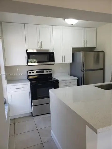 4550 W 16th Avenue Hialeah FL 33012