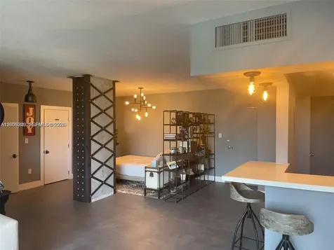 1000 West Avenue Miami Beach FL 33139