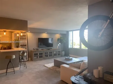 1000 West Avenue Miami Beach FL 33139