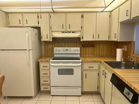 1101 Colony Point Circle Pembroke Pines FL 33026
