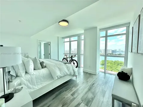 400 Sunny Isles Boulevard Sunny Isles Beach FL 33160