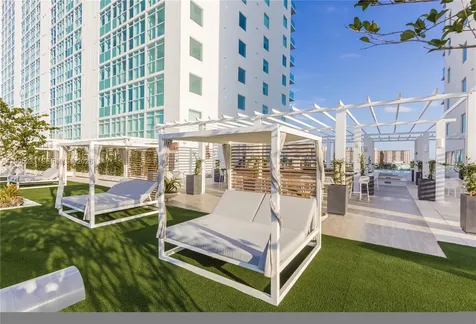 400 Sunny Isles Boulevard Sunny Isles Beach FL 33160