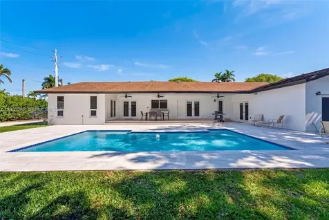 10124 SW 130th Terrace Miami FL 33176