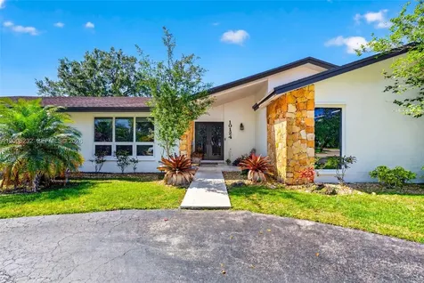 10124 SW 130th Terrace Miami FL 33176
