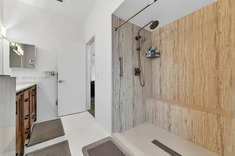 10124 SW 130th Terrace Miami FL 33176