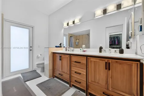 10124 SW 130th Terrace Miami FL 33176