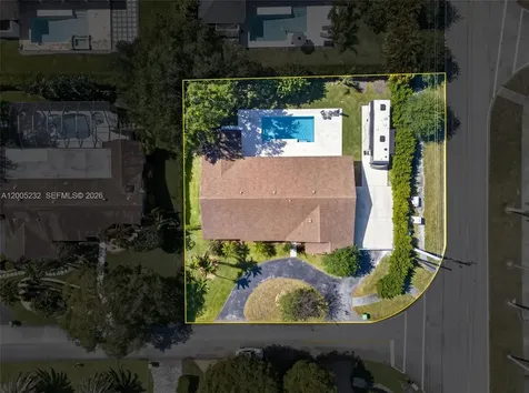 10124 SW 130th Terrace Miami FL 33176
