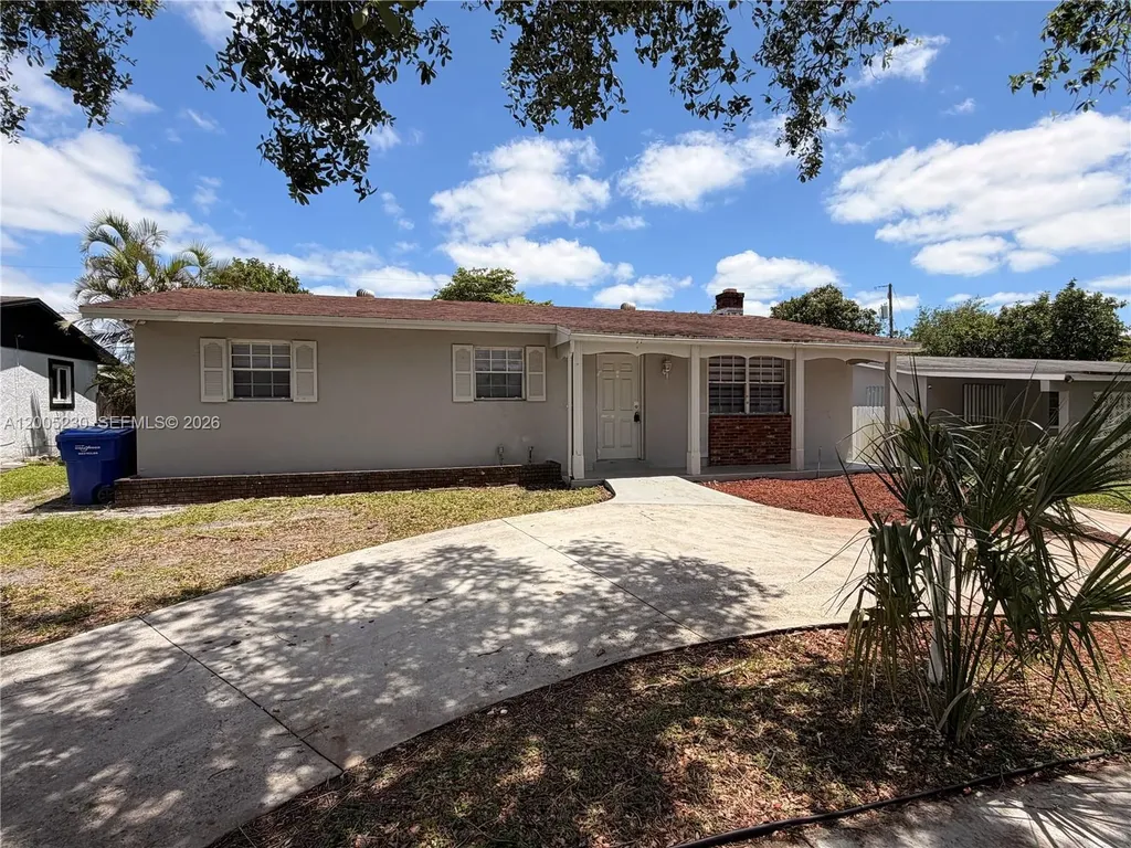 3011 N 74th Avenue Hollywood FL 33024