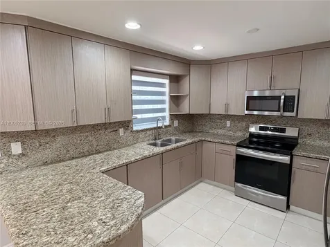 3011 N 74th Avenue Hollywood FL 33024