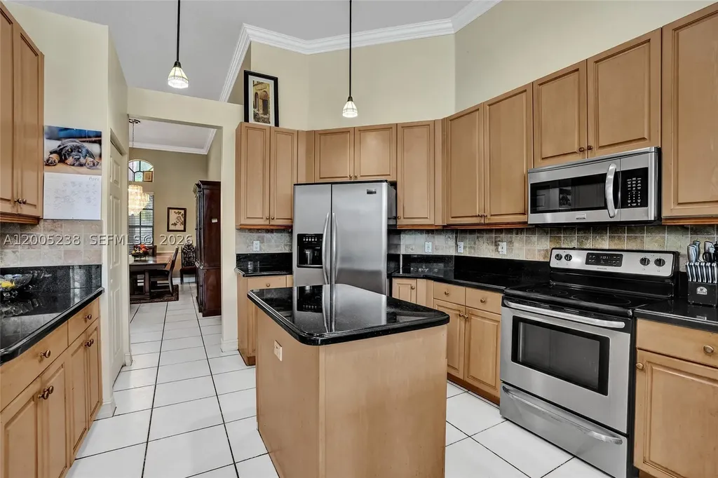 4921 NW 112th Drive Coral Springs FL 33076