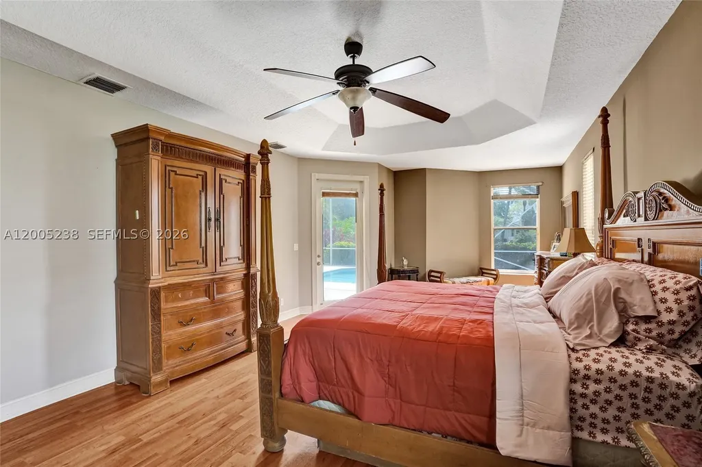 4921 NW 112th Drive Coral Springs FL 33076
