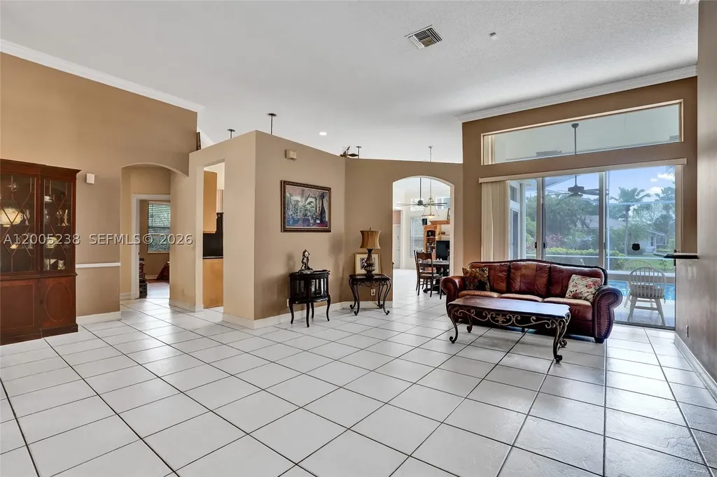 4921 NW 112th Drive Coral Springs FL 33076