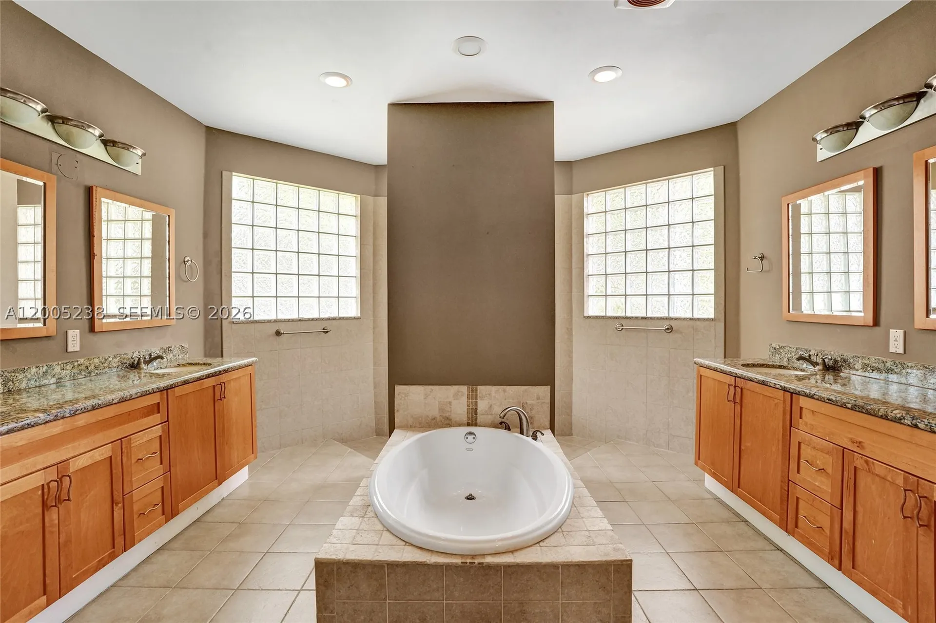 4921 NW 112th Drive Coral Springs FL 33076