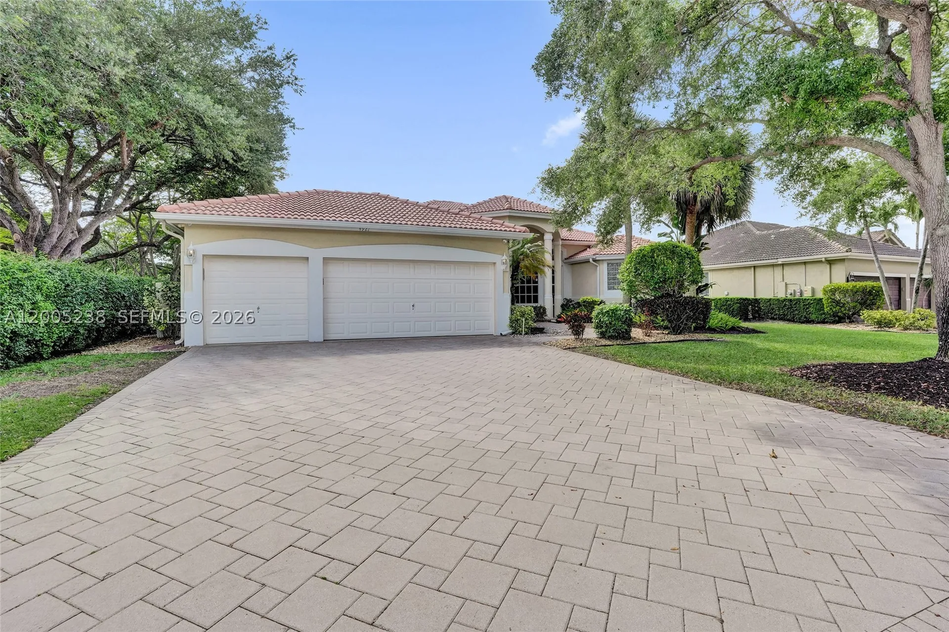 4921 NW 112th Drive Coral Springs FL 33076